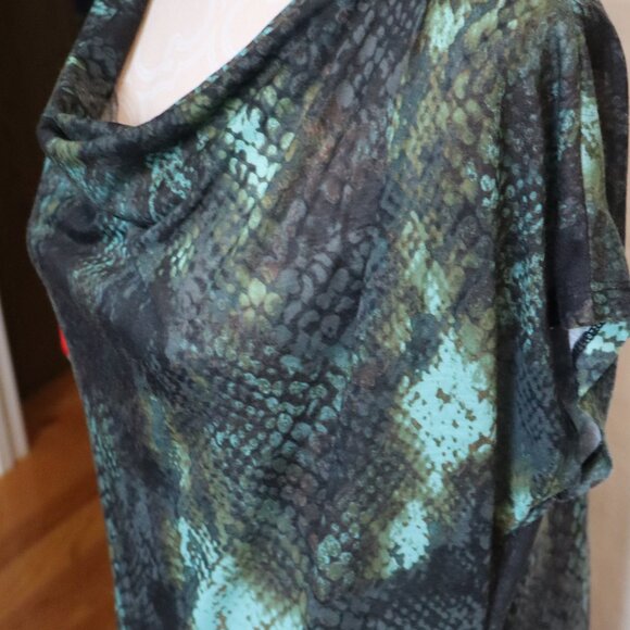 Kenneth Cole Versatile Women's Blouse Casual/Business/Travel Never Worn - Picture 3 of 8